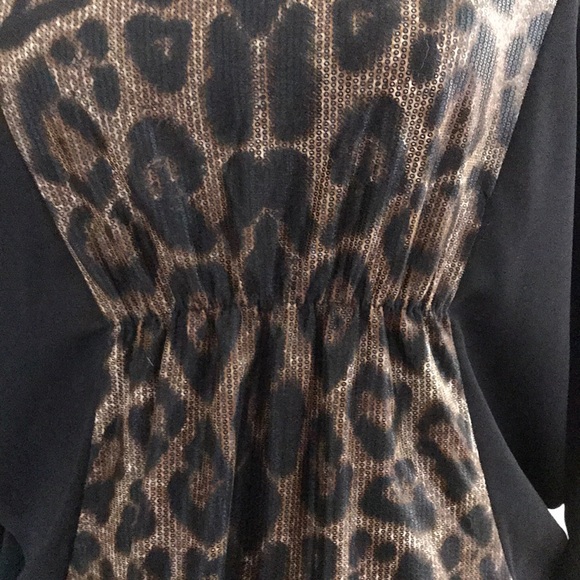 Top - Picture 3 of 3